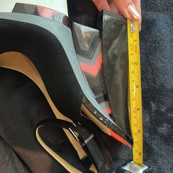 New Giani Bini multicolored wedge Sz 7, lil scuff-suede, black pink gray white - Picture 8 of 8